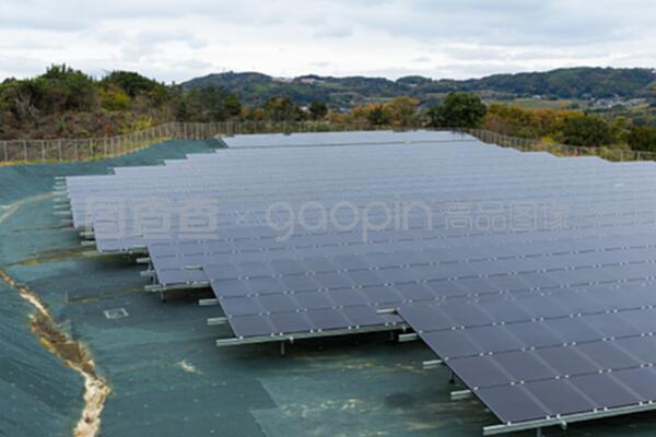 太陽(yáng)能電池板工廠與云計(jì)算裝備技術(shù)服務(wù)的融合