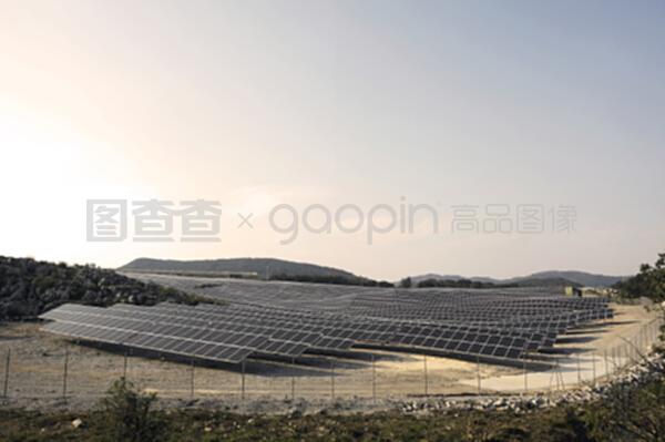 法國(guó)光伏太陽(yáng)能發(fā)電廠的技術(shù)服務(wù)與發(fā)展前景