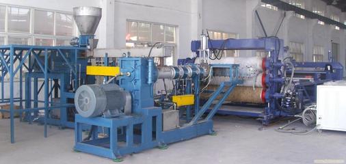 給南京科晉橡塑機械(橡膠擠出機/擠出機配件)的片材擠出機組 專業(yè)銷售留言_產品詢價_詢價留言